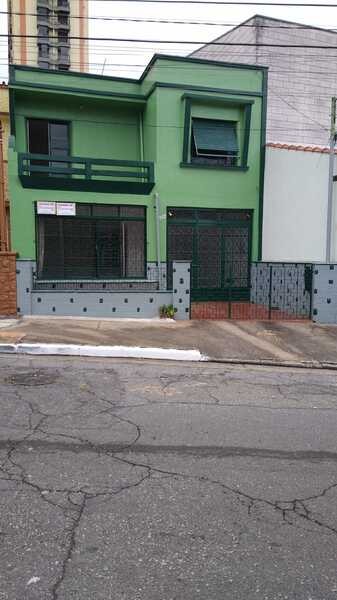 Sobrado, 3 quartos, 248 m² - Foto 1